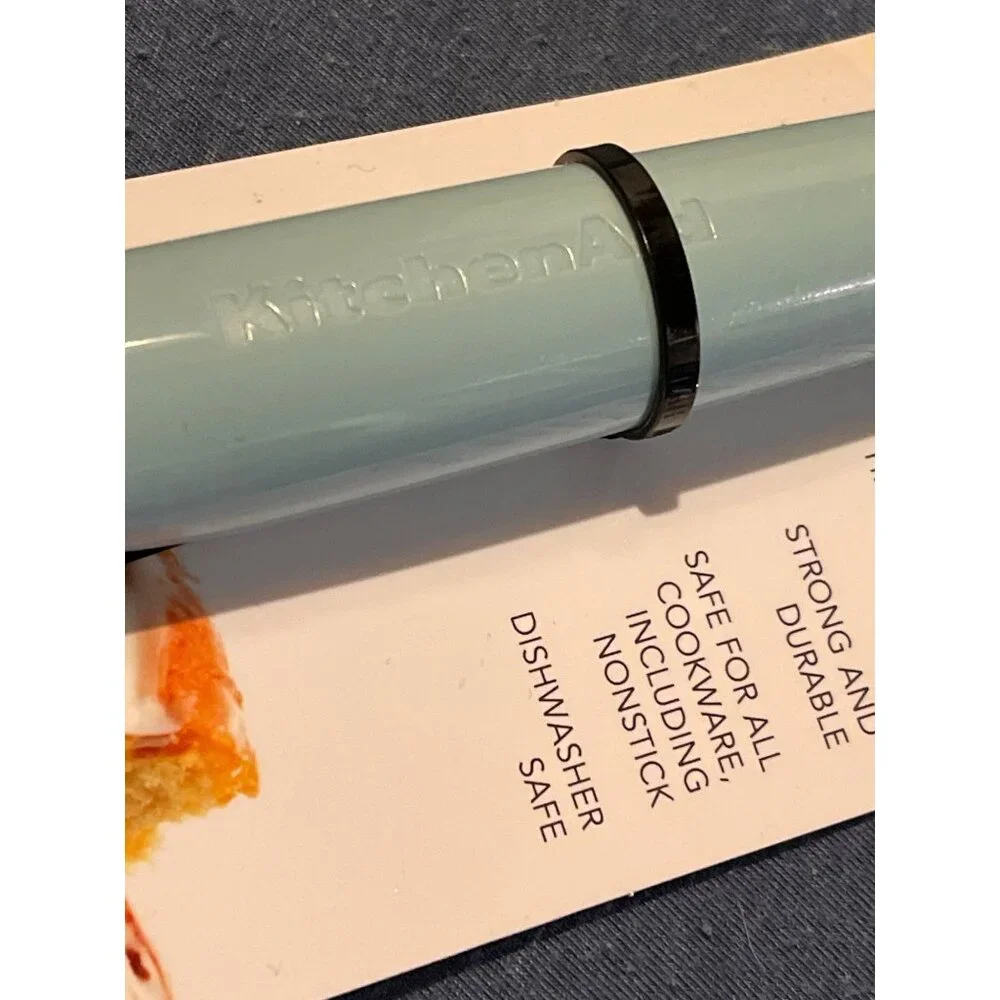 Kitchenaid Ice Blue Short Turner MODEL # KE015OHMIA New With Tags!